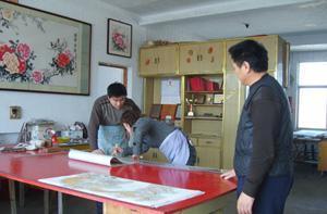 精湛装裱 致富技巧与产业化发展